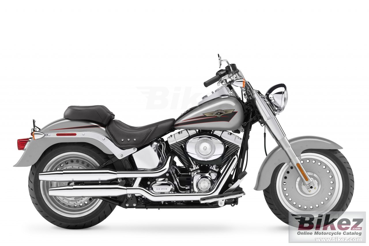 24140_0_1_4_flstf_softail_fat_boy_image_credits___harley_davidson.jpg (large)